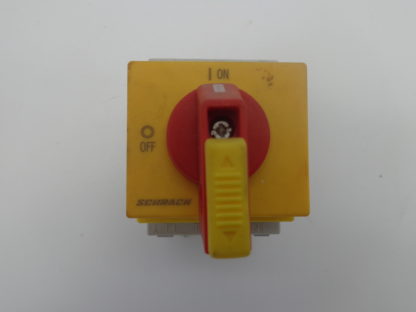 Schrack IN 8R2 322 20A Hauptschalter