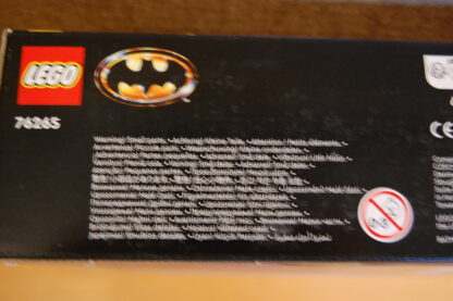 LEGO® DC Universe Super Heroes™ 76265 Batwing: Batman vs. The Joker – Bild 4