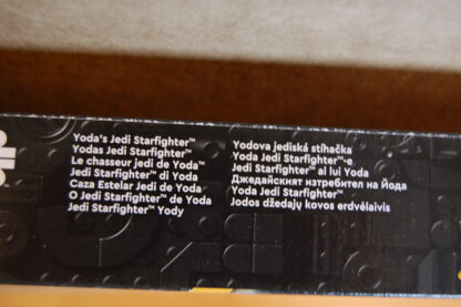 LEGO® Star Wars 75360 Yoda's Jedi Starfighter – Bild 6