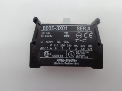 Allen Bradley 800E-3X01 Ser.A