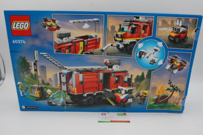 LEGO® City 60374 Einsatzleitwagen der Feuerwehr – Bild 2