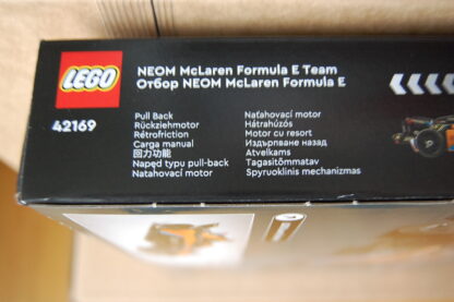 LEGO Technic 42169 NEOM McLaren Formula E Race Car – Bild 7