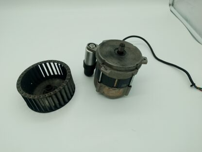 AEG Gebläsemotor NB 081896 760  EB 95c35/2