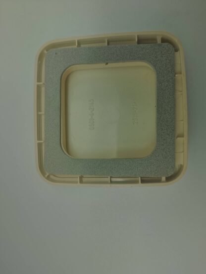 Busch und Jäger 2518-21  2144  0501-4-2145 Schuko mit Klappdeckel cremeweiß Feuchtraum NEU – Bild 2