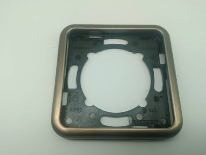 Legrand 51762 Diplomat 1fach Rahmen bronzefarben Metallrahmen
