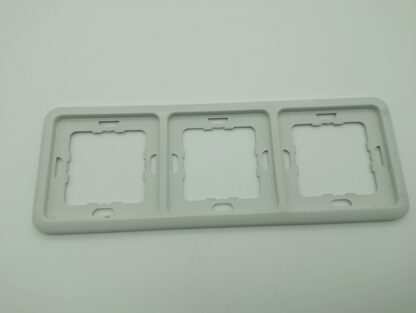 Siemens 5TG1..... Delta 3fach Rahmen hellgrau