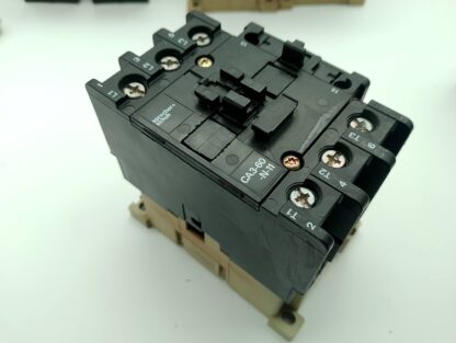 Sprecher + Schuh CA3-60-N-11 Schütz 220V 50Hz/254V 60Hz – Bild 2