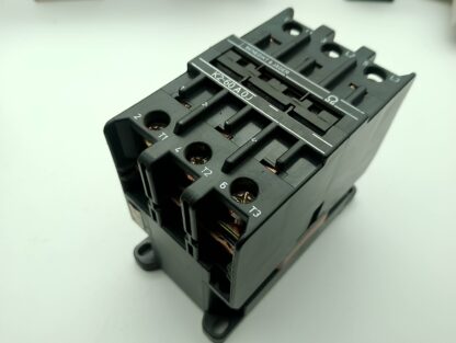 Benedikt & Jäger K2-60A00 Schütz 220-240V 50Hz/240V 60Hz – Bild 3