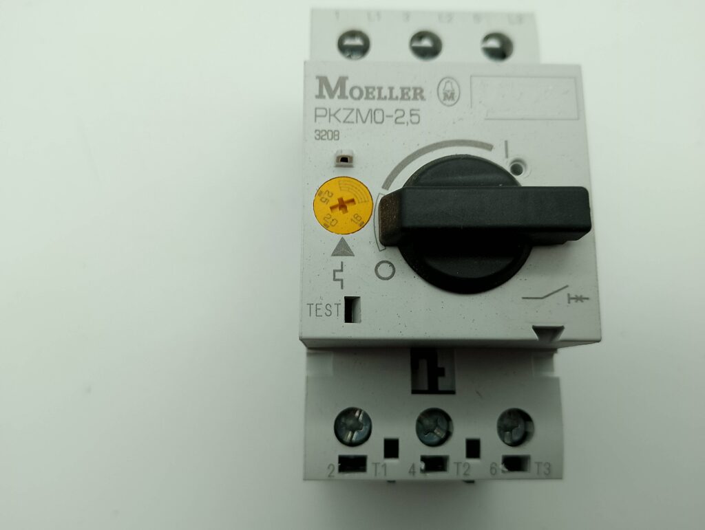 Disjoncteur Moteur Triphasé Moeller PKZM0-2,5 - Occasion, Fabriqué En Allemagne
