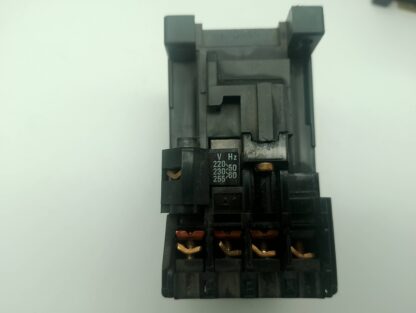 ABB B16-30-10 220-230V 50Hz. 230-255V 60Hz – Bild 4