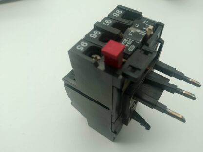 BBC T25 DM 5-7,5A Motorschutzrelais – Bild 3
