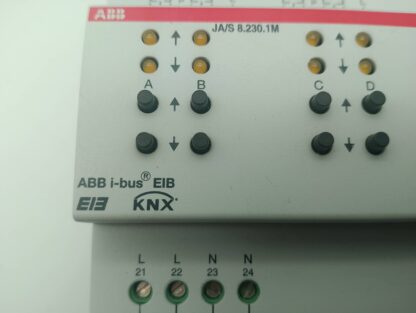 ABB i-bus EIB KNX JA/S 8.230.1M 230V AC 6A Jalousieaktor 8fach. m. Handbed. GH.Q631 0078 R0111 – Bild 3