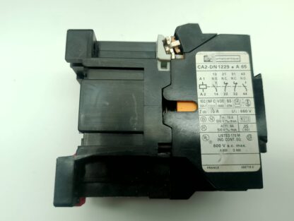 Telemecanique CA2-DN1229 . A65 220V 50Hz, 220-240V 60Hz Schütz – Bild 2