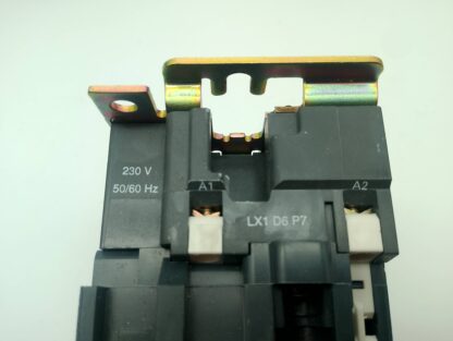 Telemecanique Schneider Electric LC D40 (LC1 D4011) 230V 50/60Hz Schütz – Bild 6