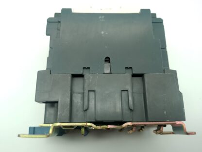 Telemecanique Schneider Electric LC D40 (LC1 D4011) 230V 50/60Hz Schütz – Bild 7