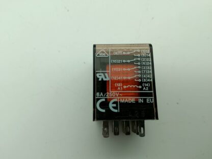 Schrack PT570730 Relais ohne Sockel 230V   6A/250V – Bild 2