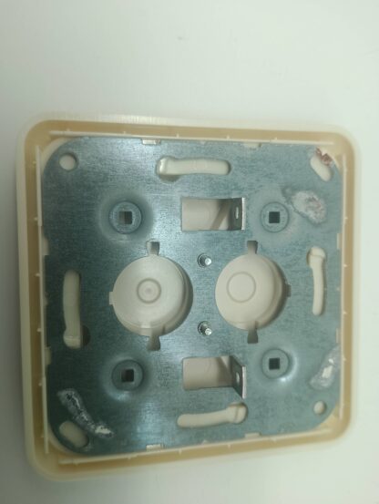 Jung 5610304 Zentralstück, 05810364 Rahmen CD581WU 1fach Rahmen cremeweiß – Bild 2