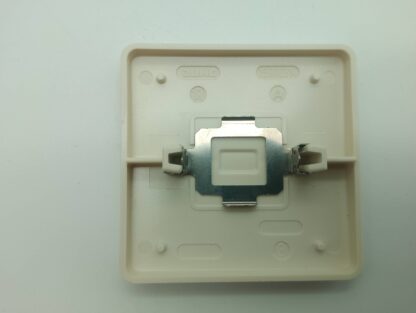 Jung 15900314 Wippe cremeweiß mit Schlüsselsymbol – Bild 2