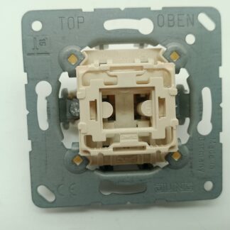 Jung 507U Kreuz K259857 NEU