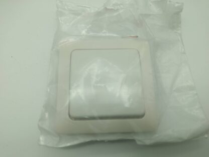 Jung 591S Wippe + Rahmen cremeweiß NEU