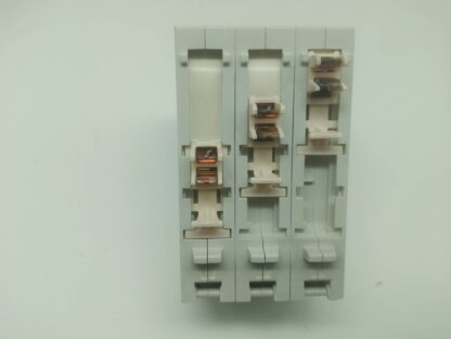 ABB Smissline S403 M C25 3pol ~ 230/400V 10kA – Bild 3