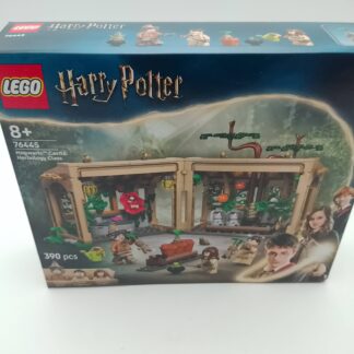 LEGO Harry Potter 76445 Schloss Hogwarts: Kräuterkundeunterricht