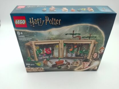 LEGO Harry Potter 76445 Schloss Hogwarts: Kräuterkundeunterricht