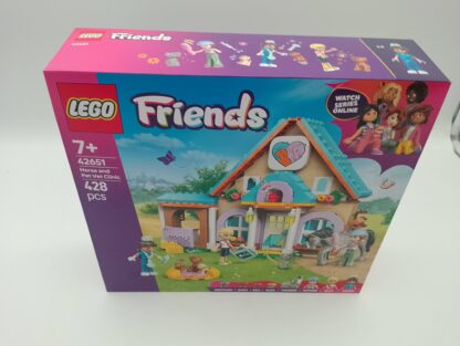 LEGO Friends 42651 Tierarztpraxis für Pferde und Haustiere