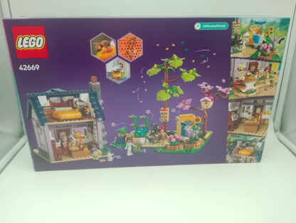 LEGO Friends 42669 Haus und Blumengarten der Imker – Bild 2