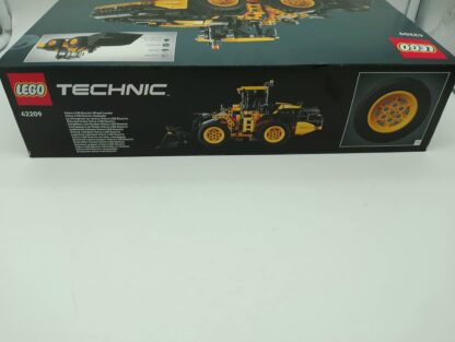 LEGO Technic 42209 Volvo L120 Electric Radlader – Bild 6