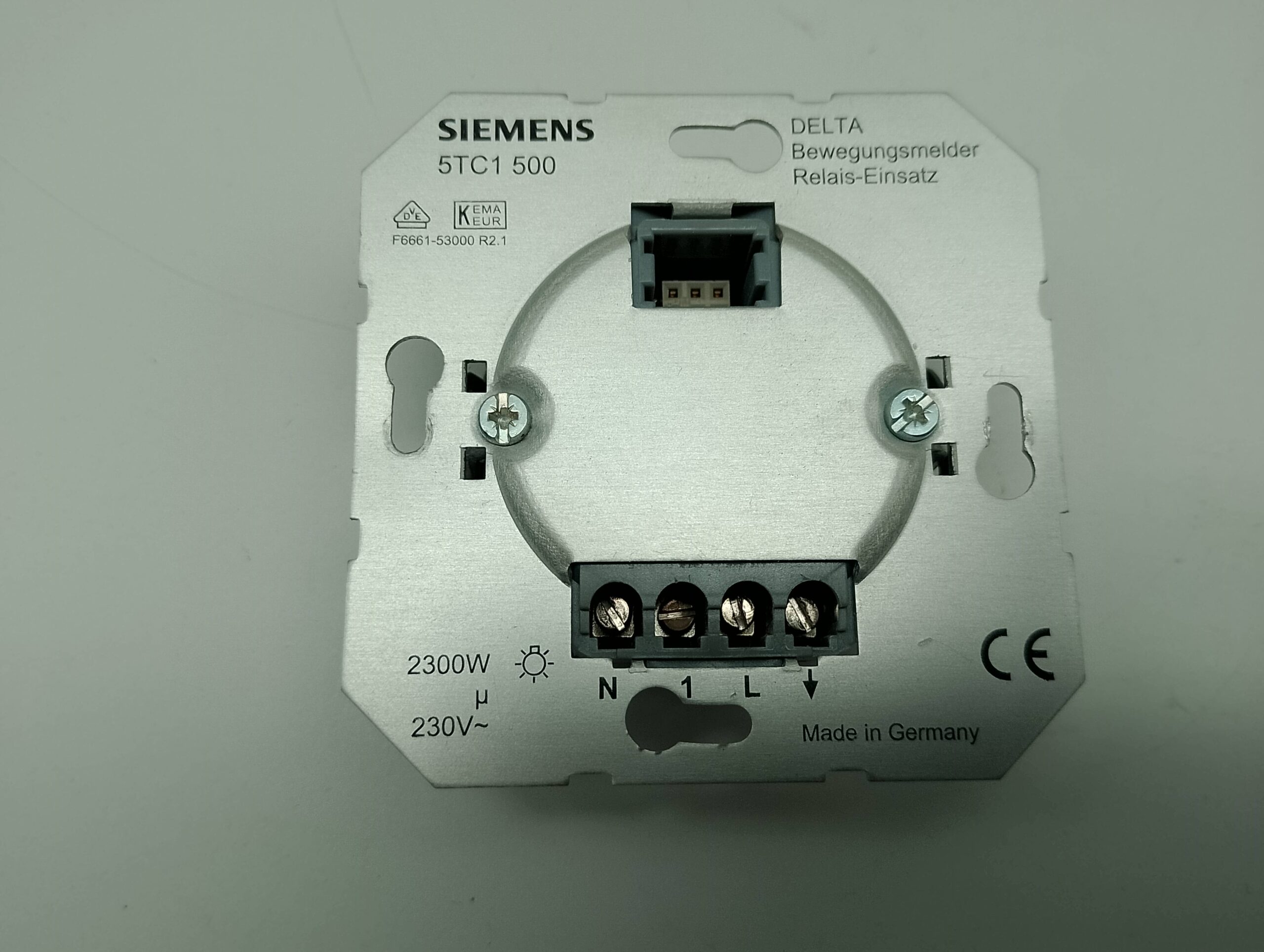 Siemens 5TC1 500 Delta Bewegungsmelder Relais Einsatz