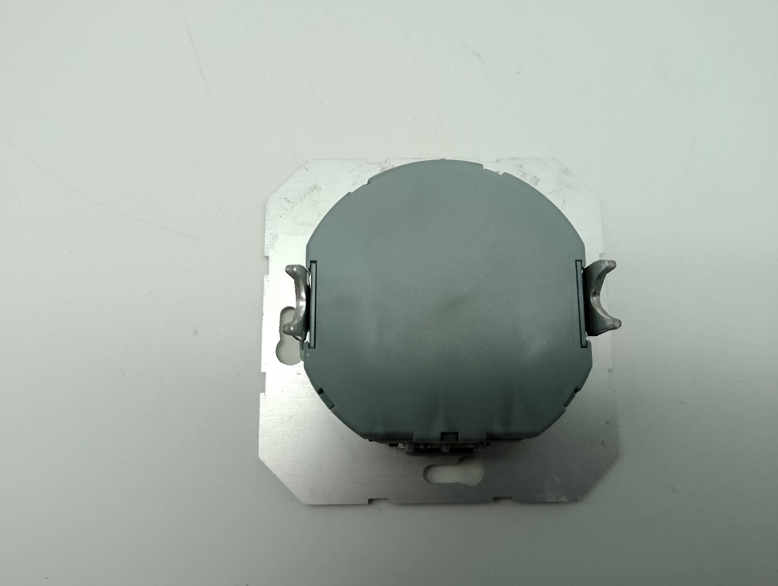 Siemens 5TC1 500 Delta Bewegungsmelder Relais Einsatz – Bild 2