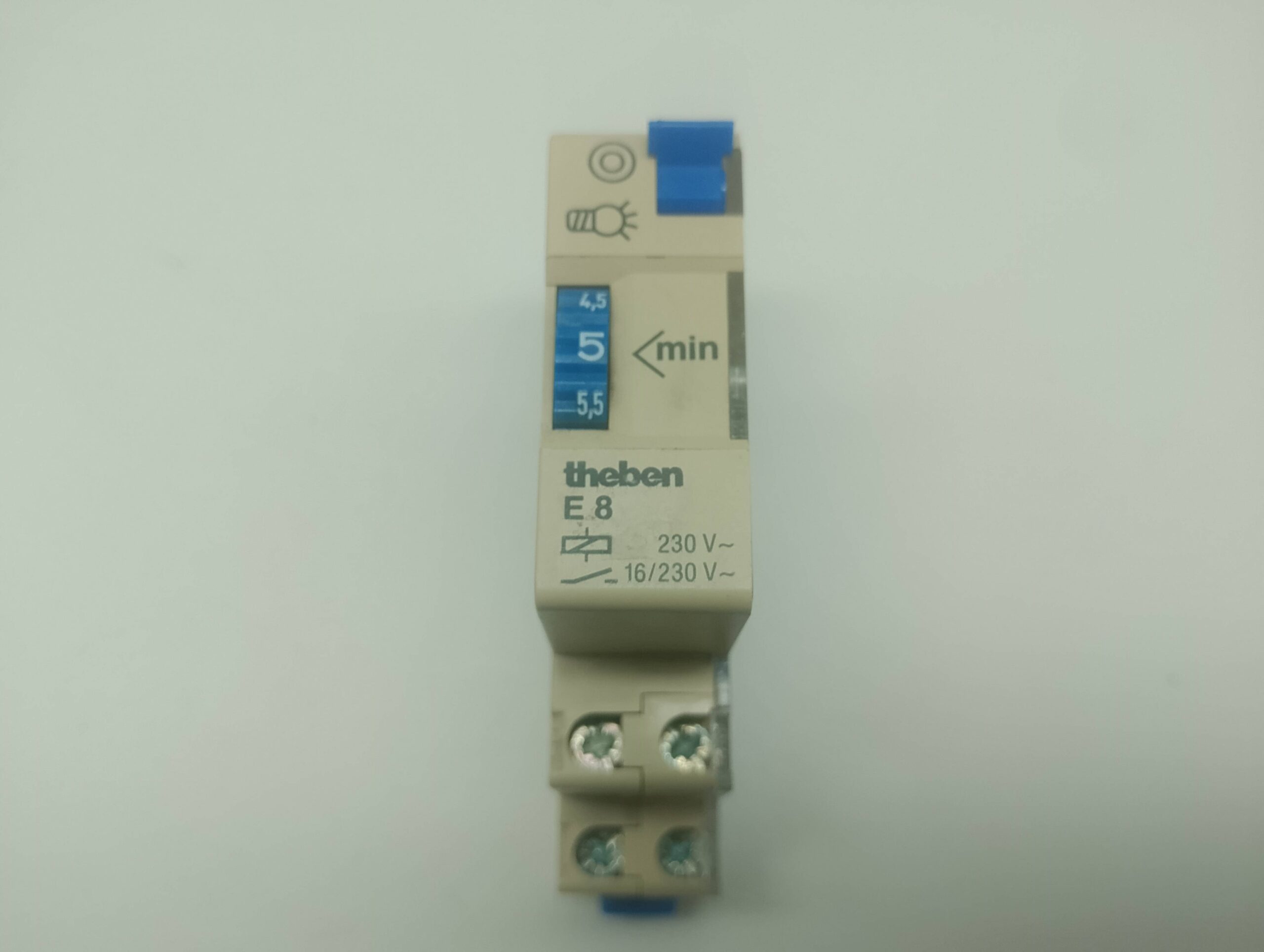 Theben E8 Treppenlicht Zeitschaltrelais 230V~ 16/230V~