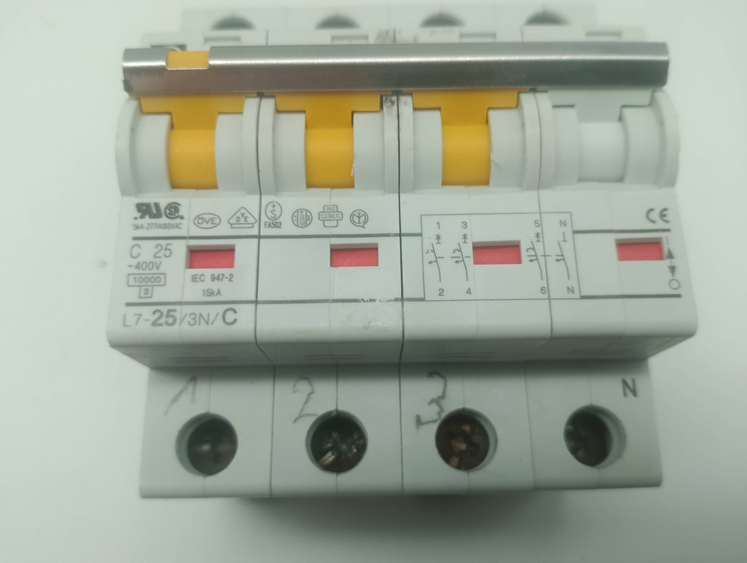 F&G L7-25/3N/C Sicherungsautomat – Bild 2