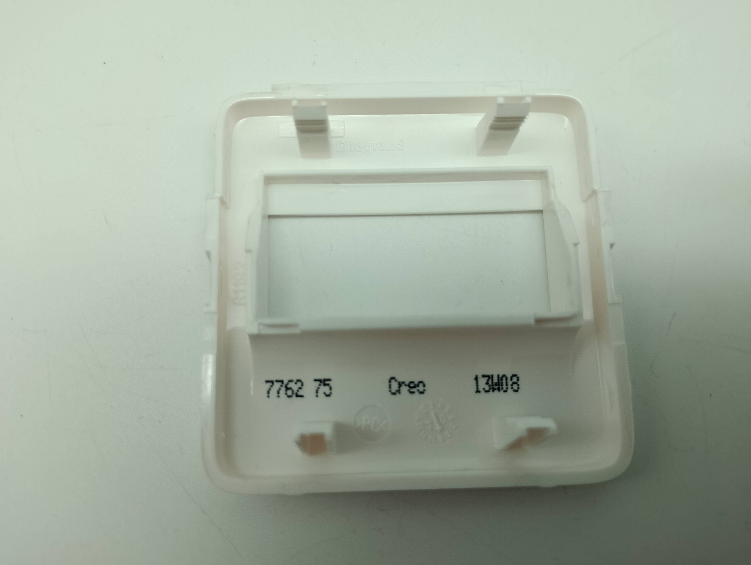 Legrand 776275 Creo 13w08 weiß Abdeckung Zentralstück – Bild 2