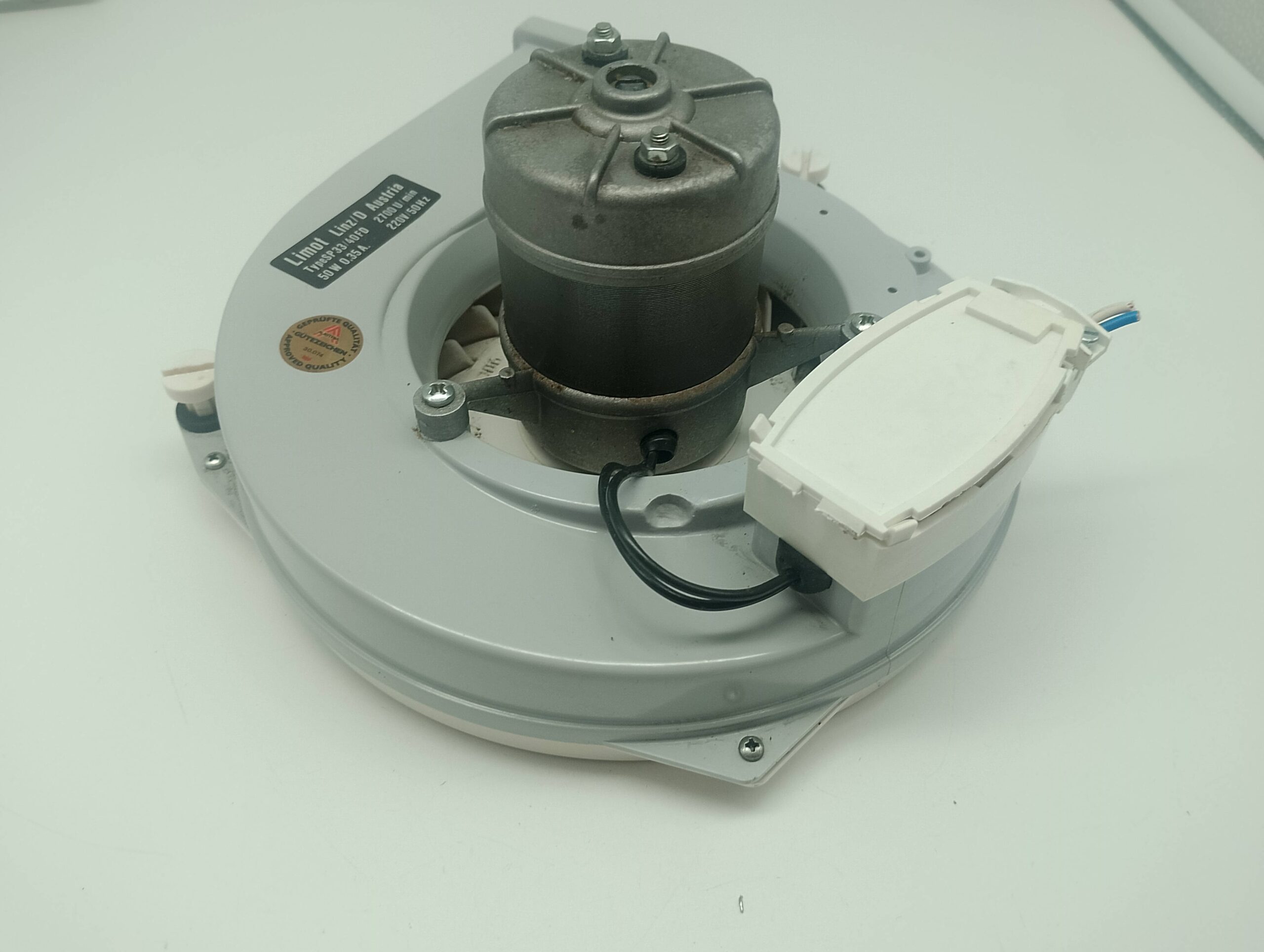 Limot TYPE SP33/40FD 2700 U/min, 50W 0,35A 220V/50Hz – Bild 3