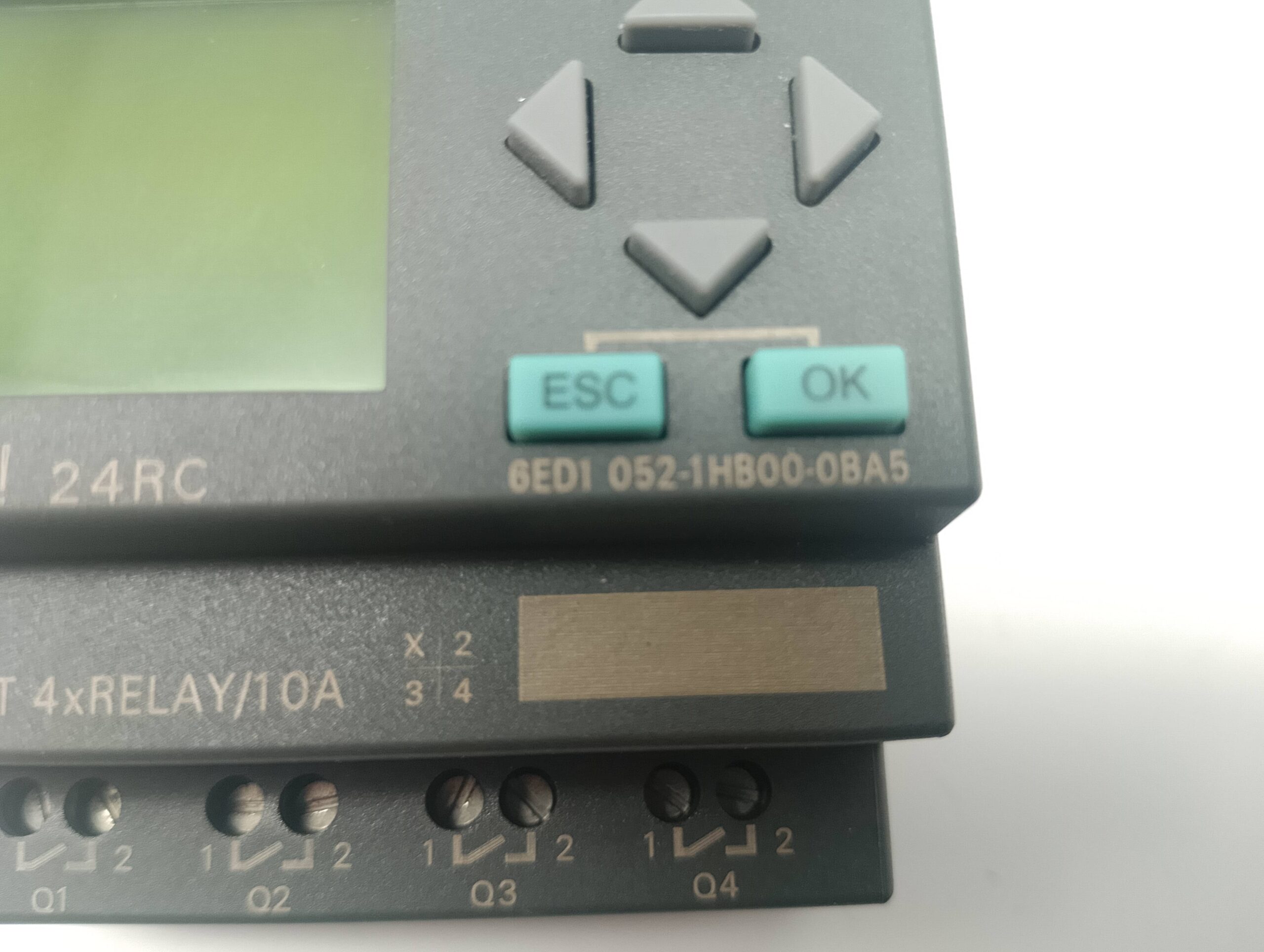 Siemens Logo! 24RC AC/DC 24V Input 8xAC/DC Output 4xRelay/10A 6ED1 052-1HB00-0BA5 – Bild 4