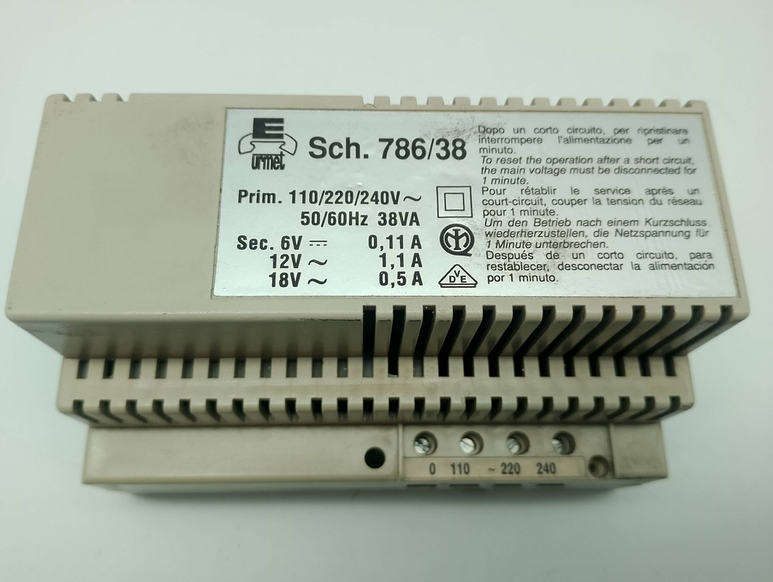 Urmet SCH.786/38 Prim.110/220/240V~ 50/60Hz 38VA, Sec. 6V 0,11A 12V~ 1,1A 18V~0,5A