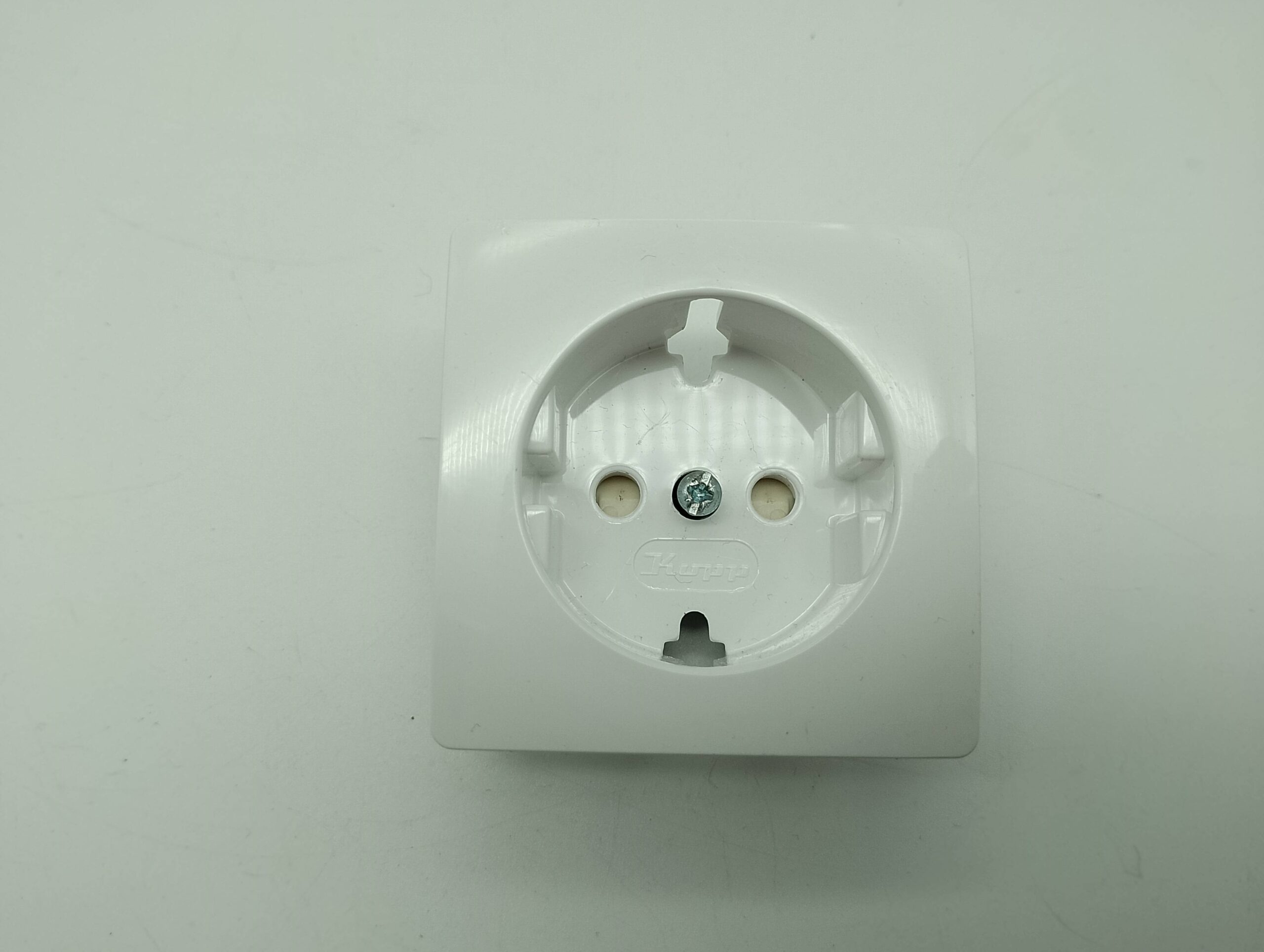 Kopp Steckdose Paris, Kindersicherung, arktisweiß, 29573, 9206/9210