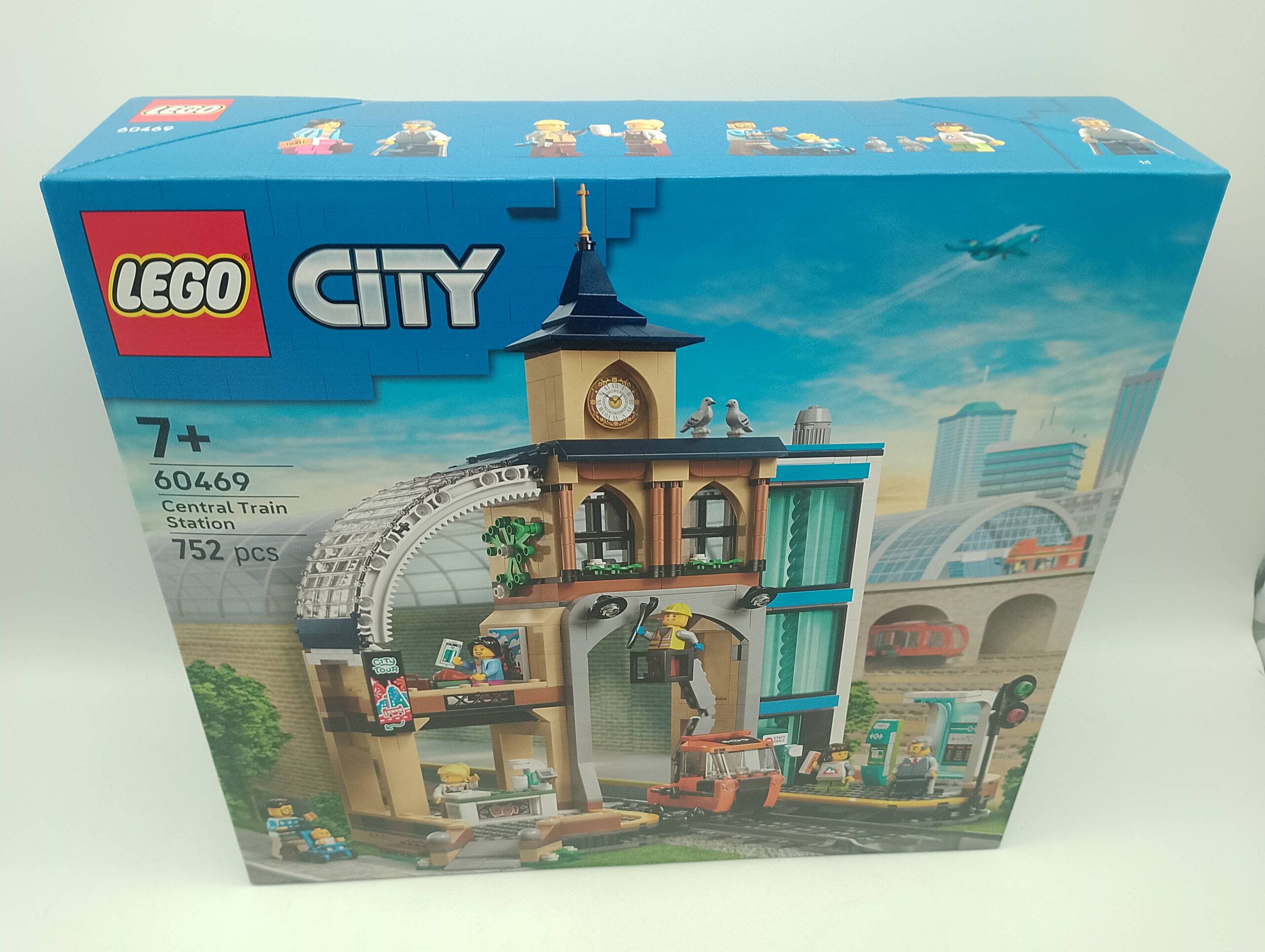 LEGO City 60469 Hauptbahnhof – Bild 2