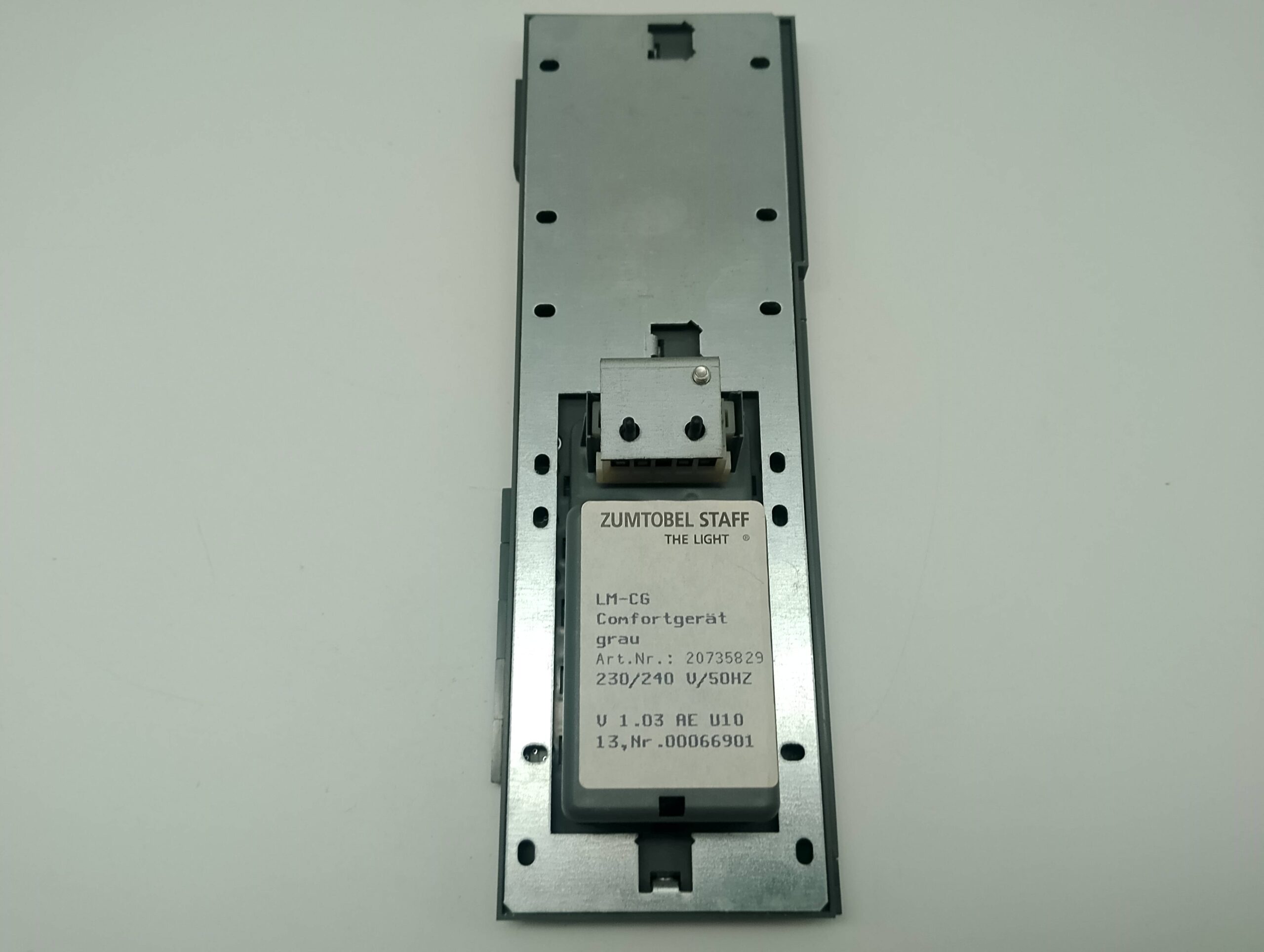 Zumtobel Staff The Light LM-CG Comfortgerät grau, 20735829, 230/240V V/50Hz, V1.03 AE U10 13, Nr. 00066901 – Bild 2