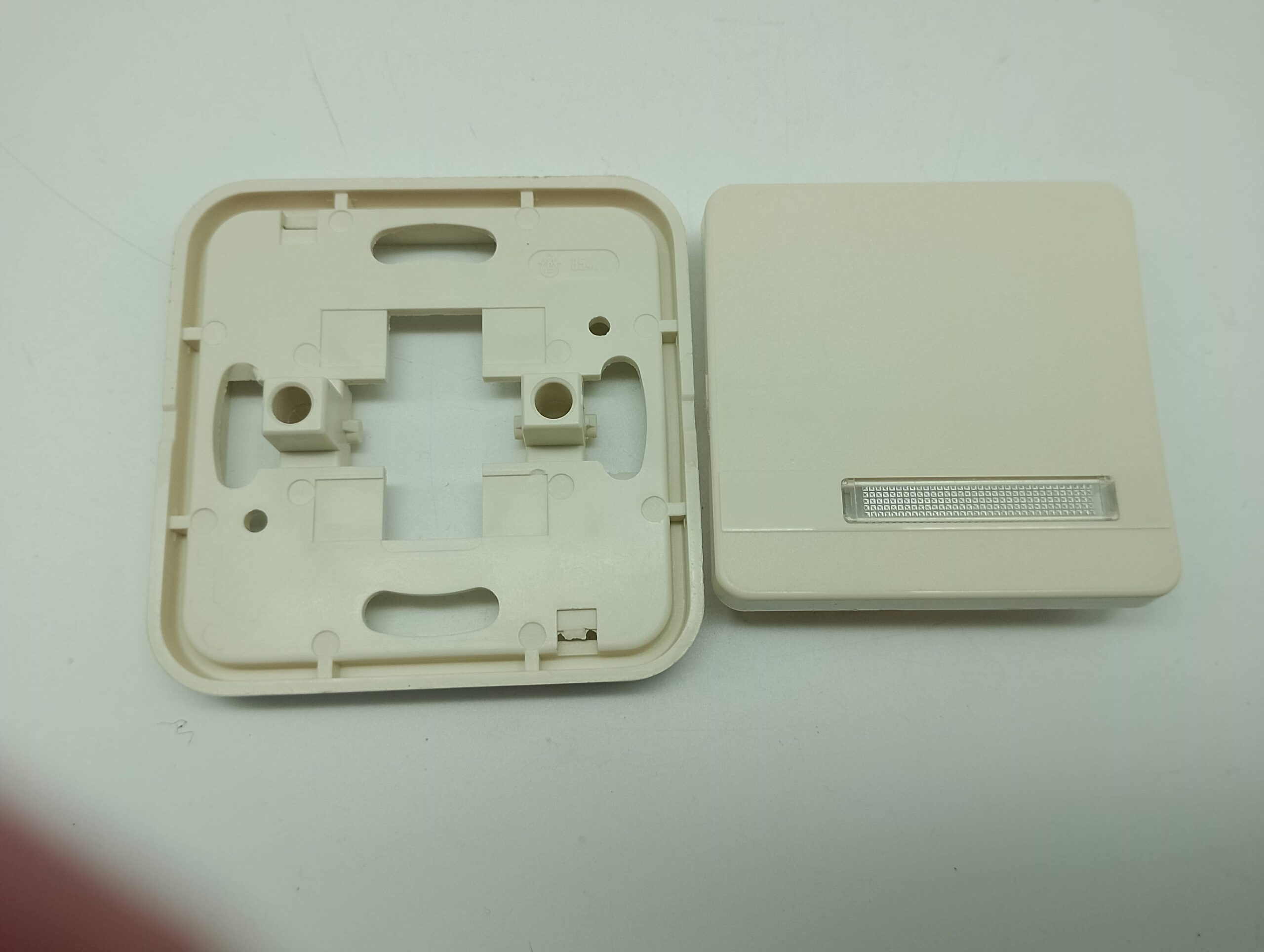 Legrand Diplomat Wippe + Rahmen cremeweiß, 51752, 5060. – Bild 4