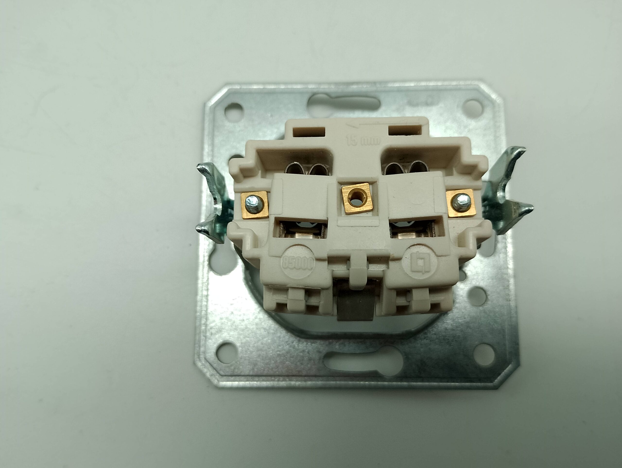 Legrand Steckdose 85000 – Bild 2