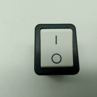 Dreefs Ein/Aus Schalter rastend, weiß 16A250V 3/4hp 3080/2 W3  7A/125VAC(L)