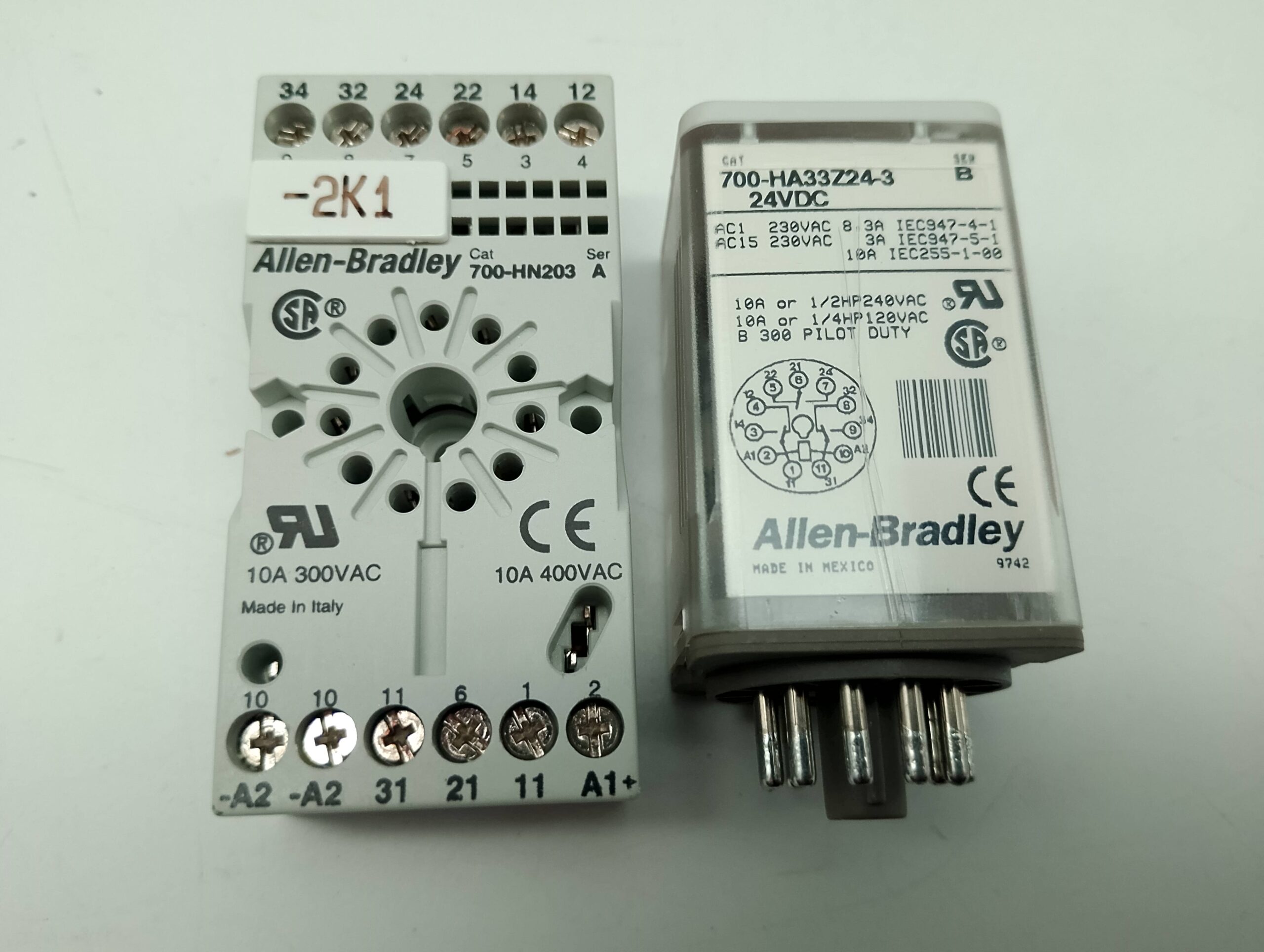 AB Allen Bradley 700-HA33724-3 24VDC Relays + Sockel 700HN203 A – Bild 2