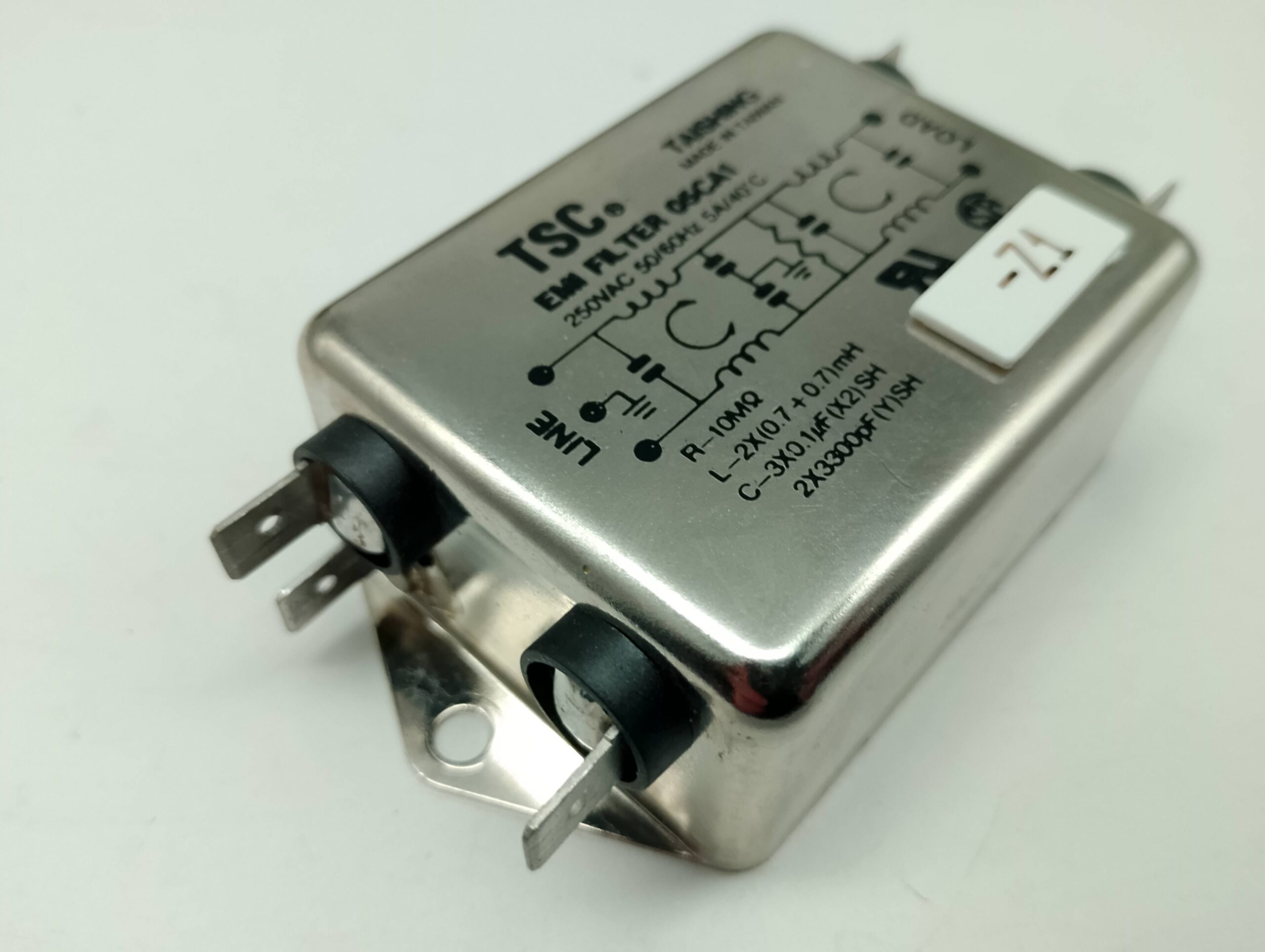 TSC EMI Filter 05CA1 250VAC 50/60Hz 5A/40°C – Bild 2