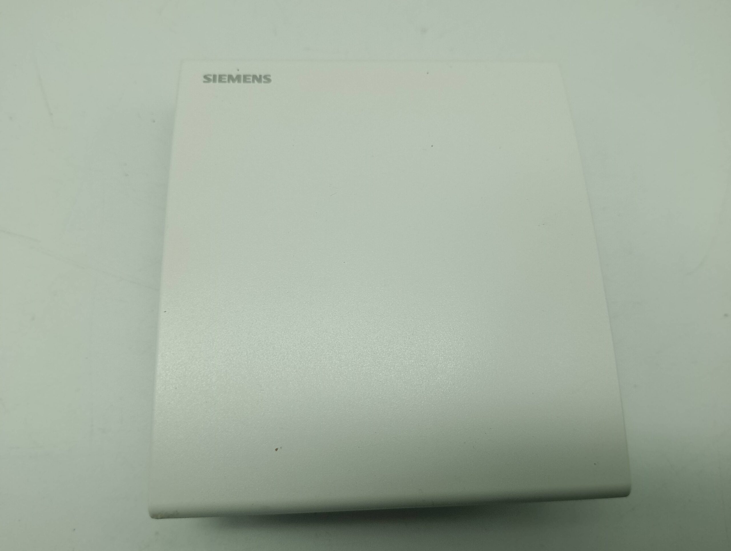 Siemens QAX30.1 Raumregler
