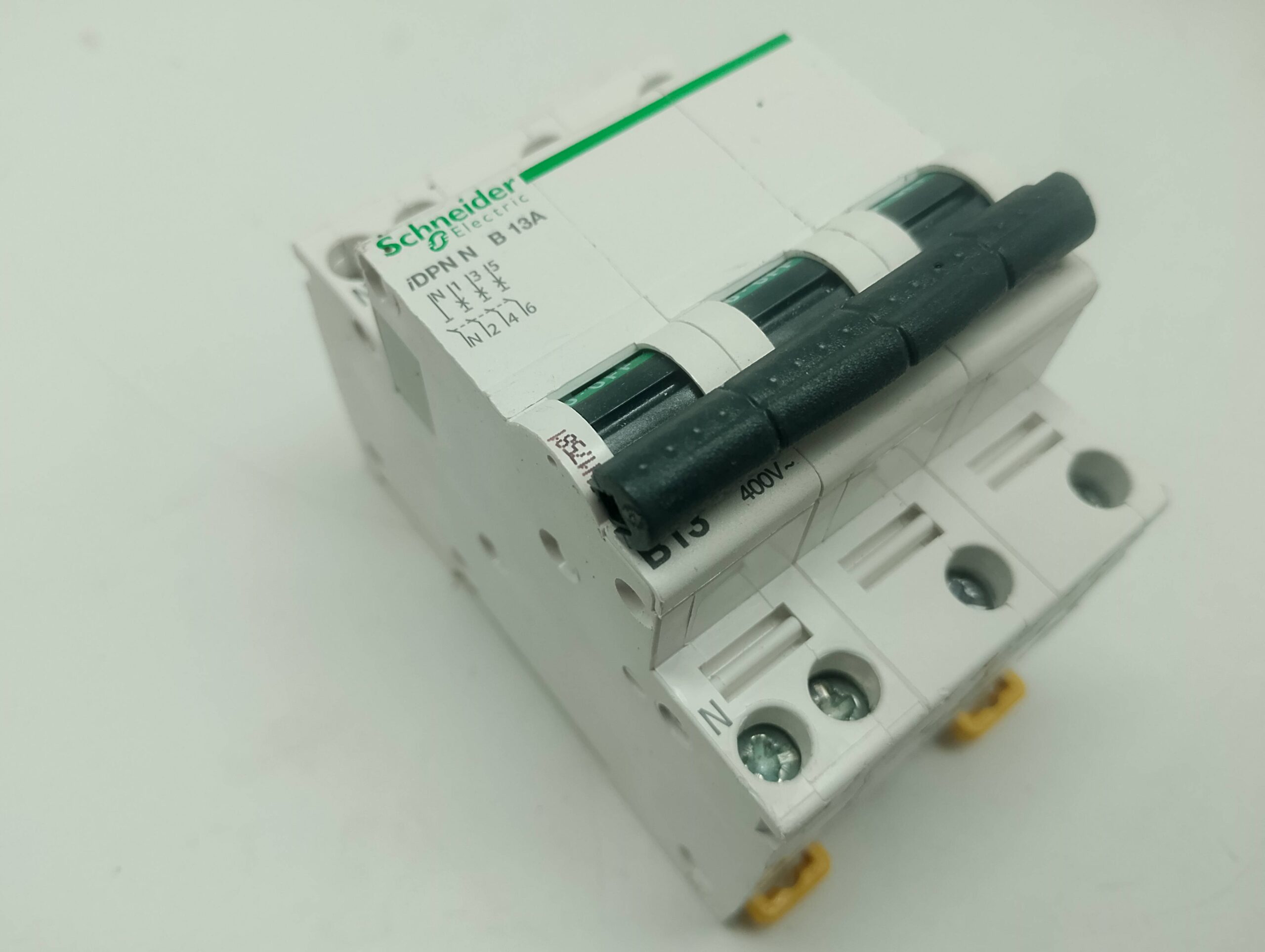 Schneider Electric B13 Sicherungsautomat 3pol. A9N17581 – Bild 2