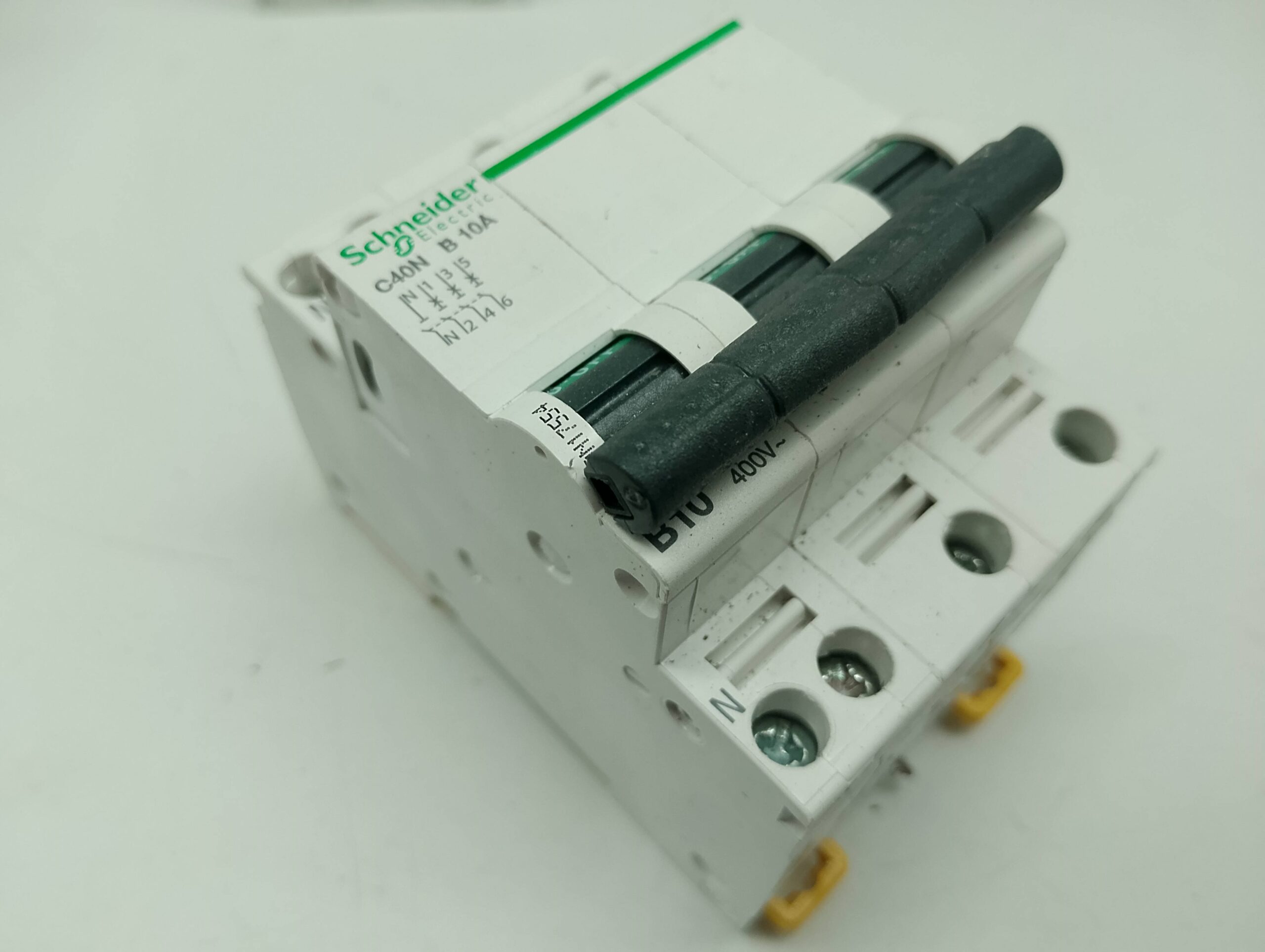Schneider Electric A9N17554 Sicherungsautomat 3pol. C40N, B10A – Bild 2