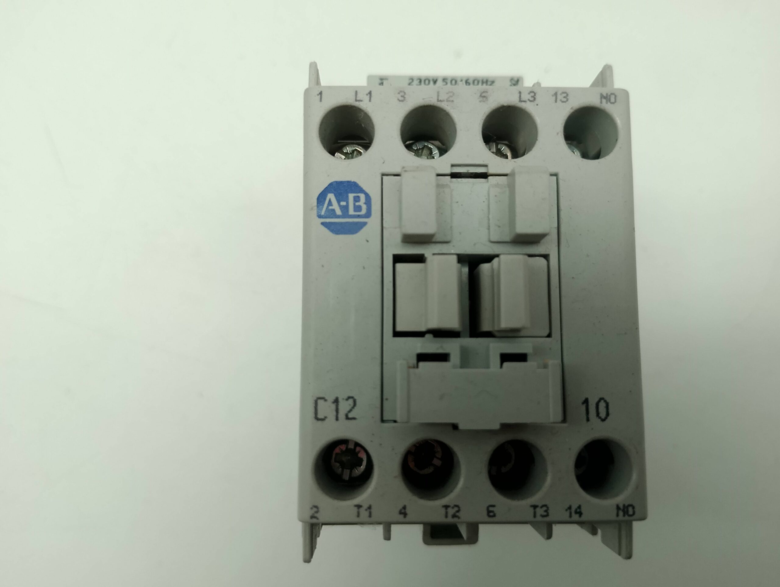 AB Allen Bradley Schütz 100-C12*10A 230V 50/60Hz
